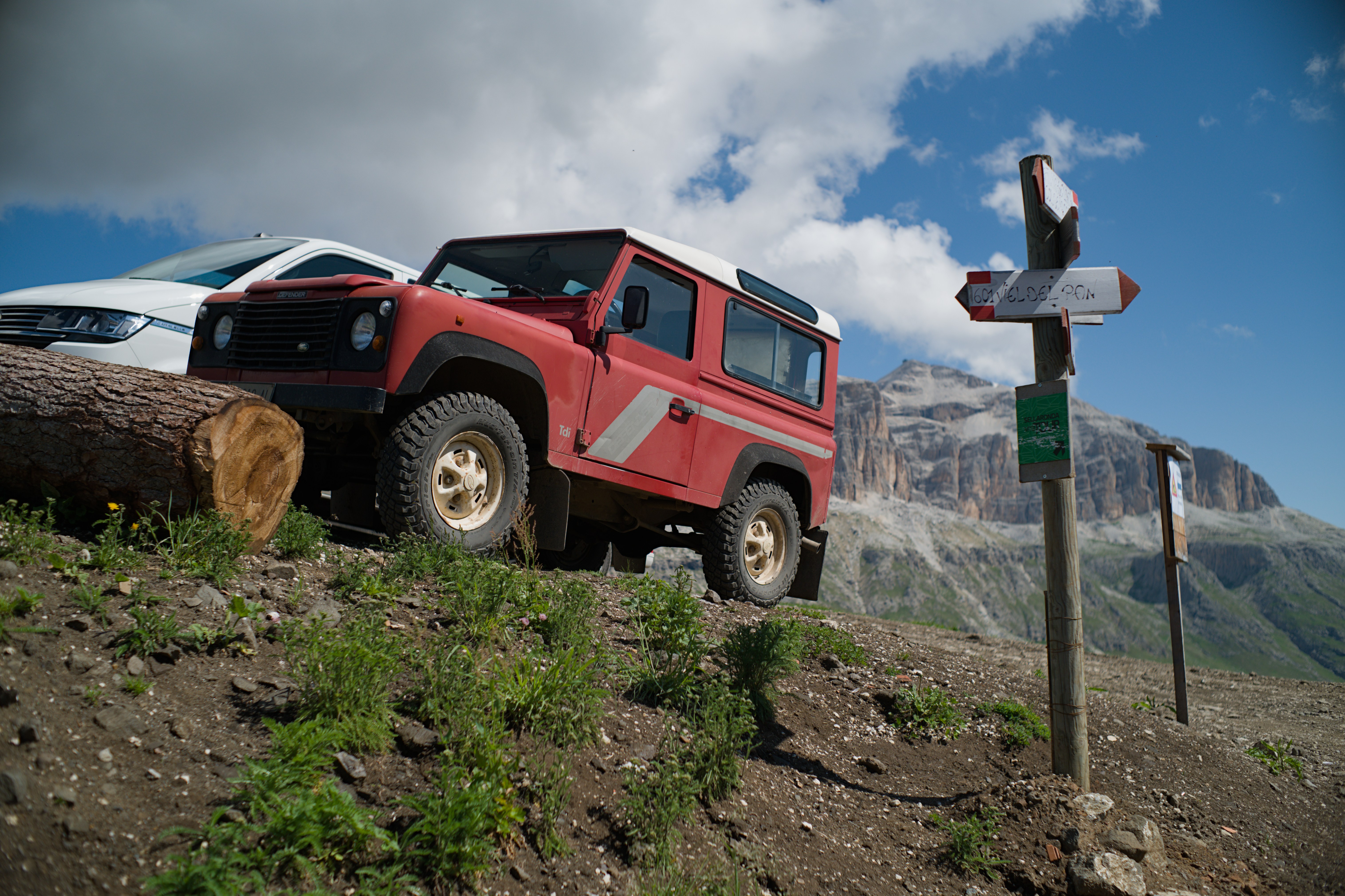2025-defender-tdi-0001.jpg